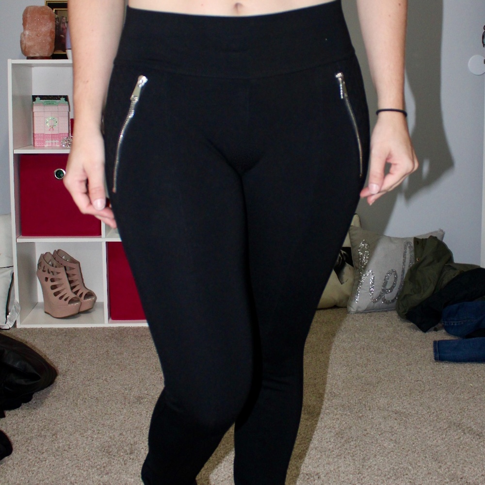 Ci Sono Black Stretch Pants